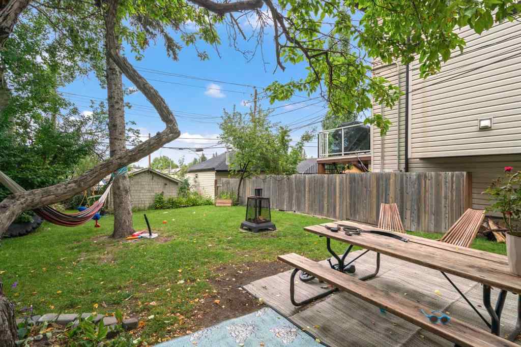 MLS® A2249937 - 2452 28 Avenue SW in Richmond Calgary, Residential