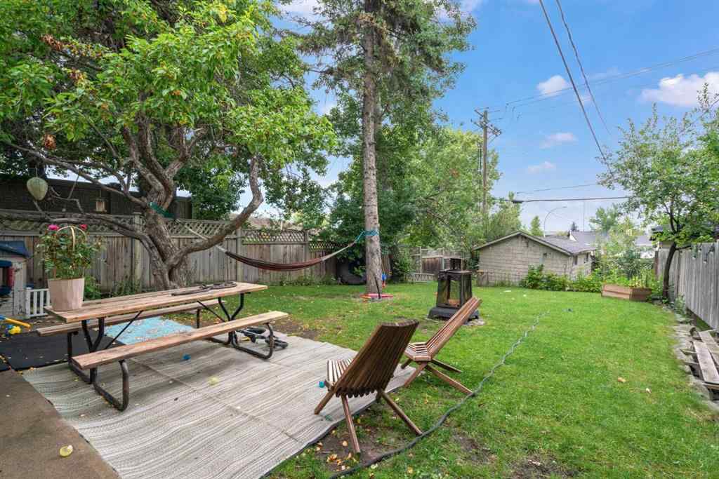 MLS® A2249937 - 2452 28 Avenue SW in Richmond Calgary, Residential
