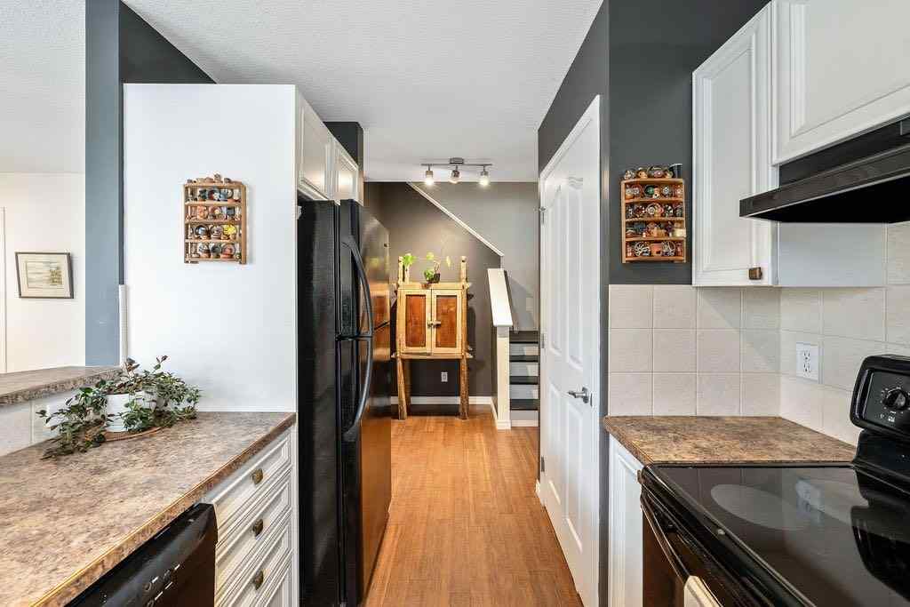 MLS® A2249942 - Unit #59 2318 17 Street SE in Inglewood Calgary, Residential