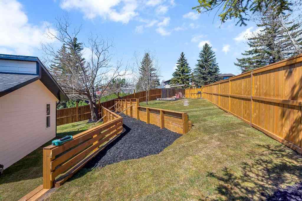 MLS® A2249946 - 23 Edgewood Place NW in Edgemont Calgary, Residential