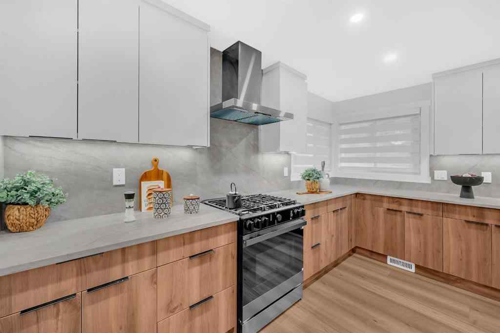 MLS® A2249946 - 23 Edgewood Place NW in Edgemont Calgary, Residential