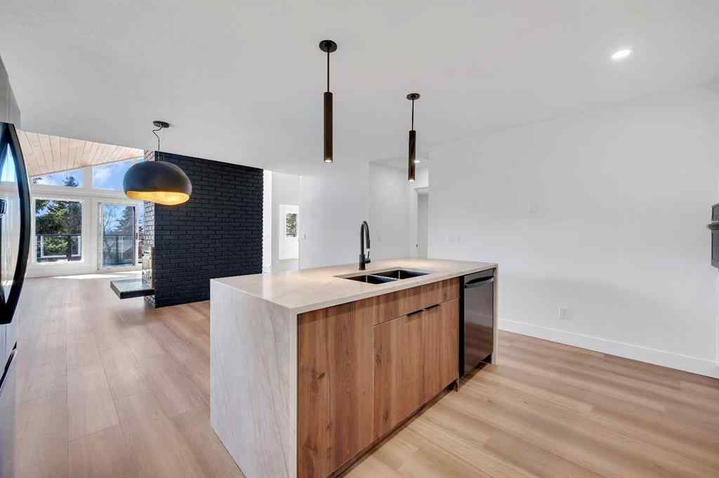MLS® A2249946 - 23 Edgewood Place NW in Edgemont Calgary, Residential