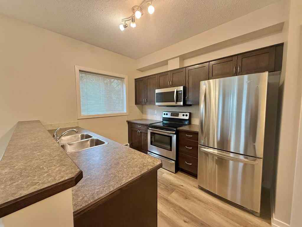 MLS® A2249967 - Unit #206 109 Seabolt Drive  in Hillcrest Hinton, Residential