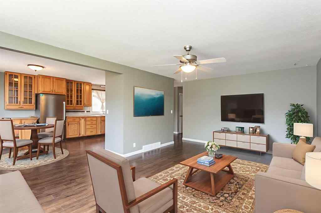 MLS® A2249968 - 6308 61 Avenue  in Highland Green Red Deer, Residential