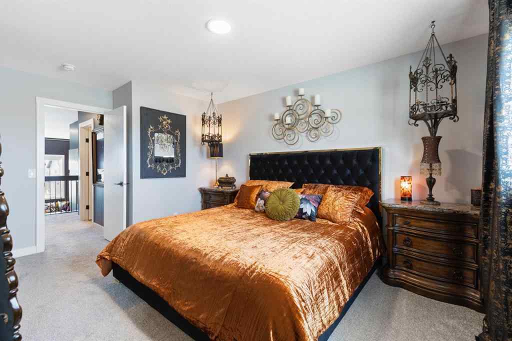 MLS® A2249971 - 255 Heritage Heights  in Heritage Hills Cochrane, Residential