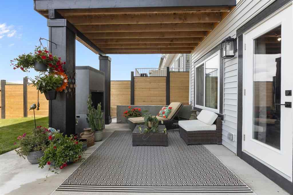 MLS® A2249971 - 255 Heritage Heights  in Heritage Hills Cochrane, Residential
