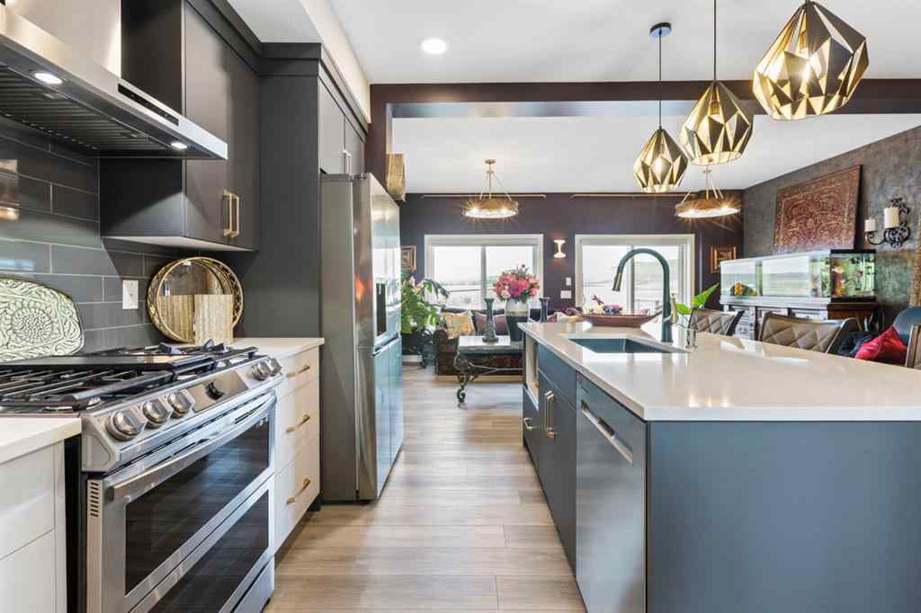 MLS® A2249971 - 255 Heritage Heights  in Heritage Hills Cochrane, Residential