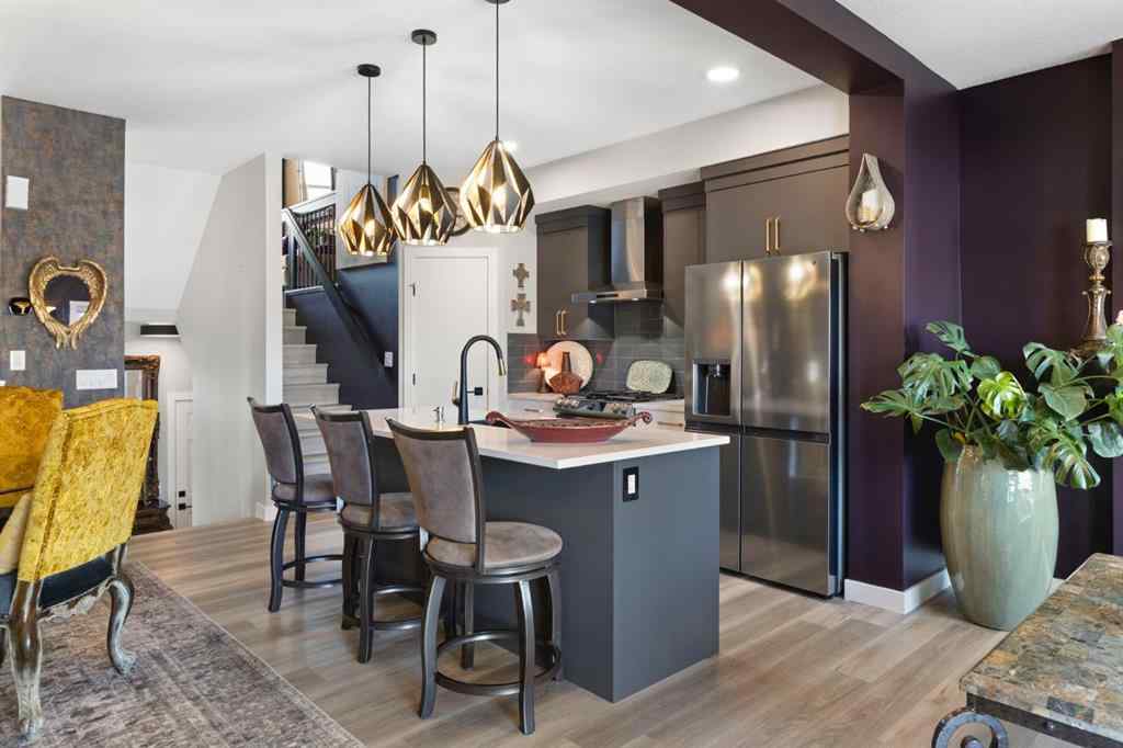 MLS® A2249971 - 255 Heritage Heights  in Heritage Hills Cochrane, Residential
