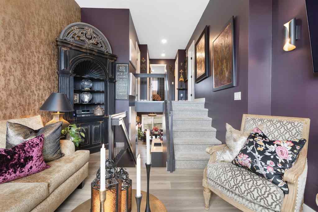 MLS® A2249971 - 255 Heritage Heights  in Heritage Hills Cochrane, Residential