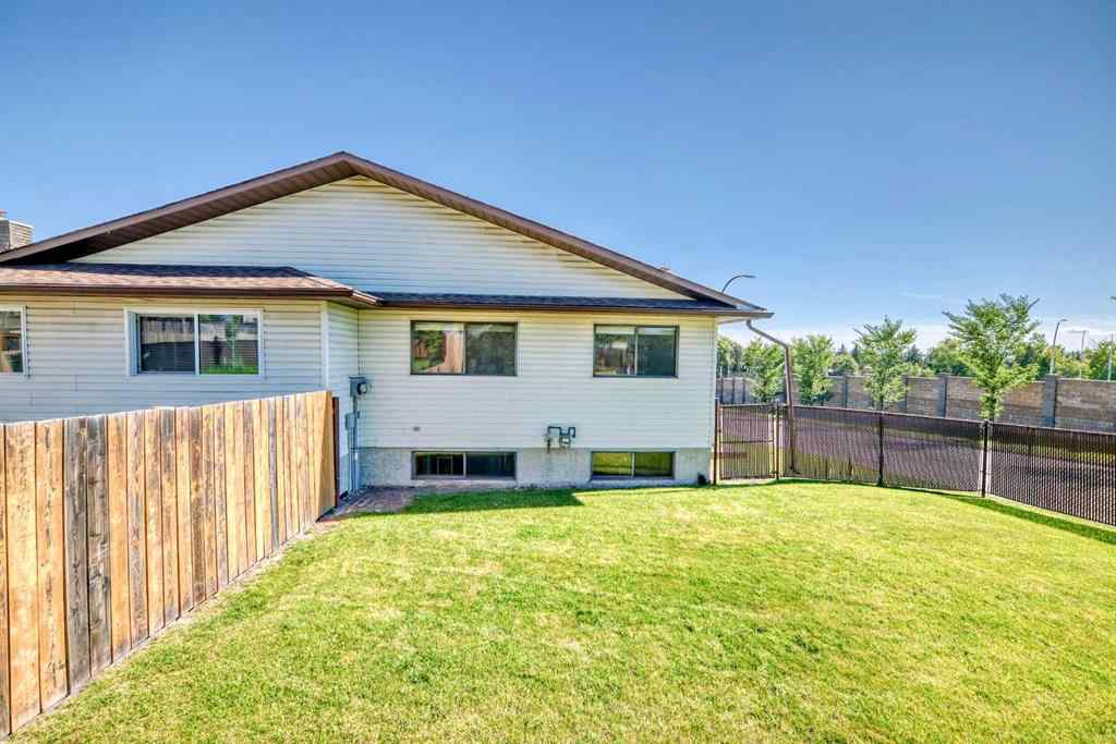 MLS® A2249979 - 131 Ranchlands Court NW in Ranchlands Calgary, Residential