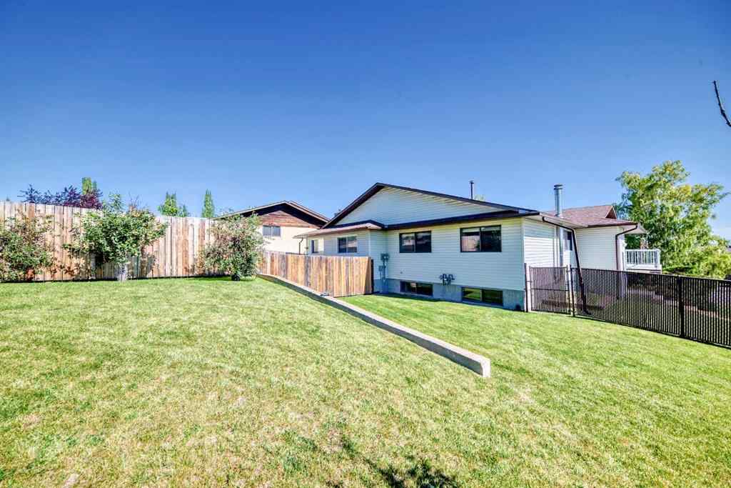 MLS® A2249979 - 131 Ranchlands Court NW in Ranchlands Calgary, Residential