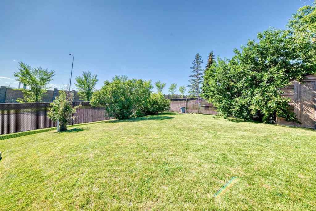 MLS® A2249979 - 131 Ranchlands Court NW in Ranchlands Calgary, Residential
