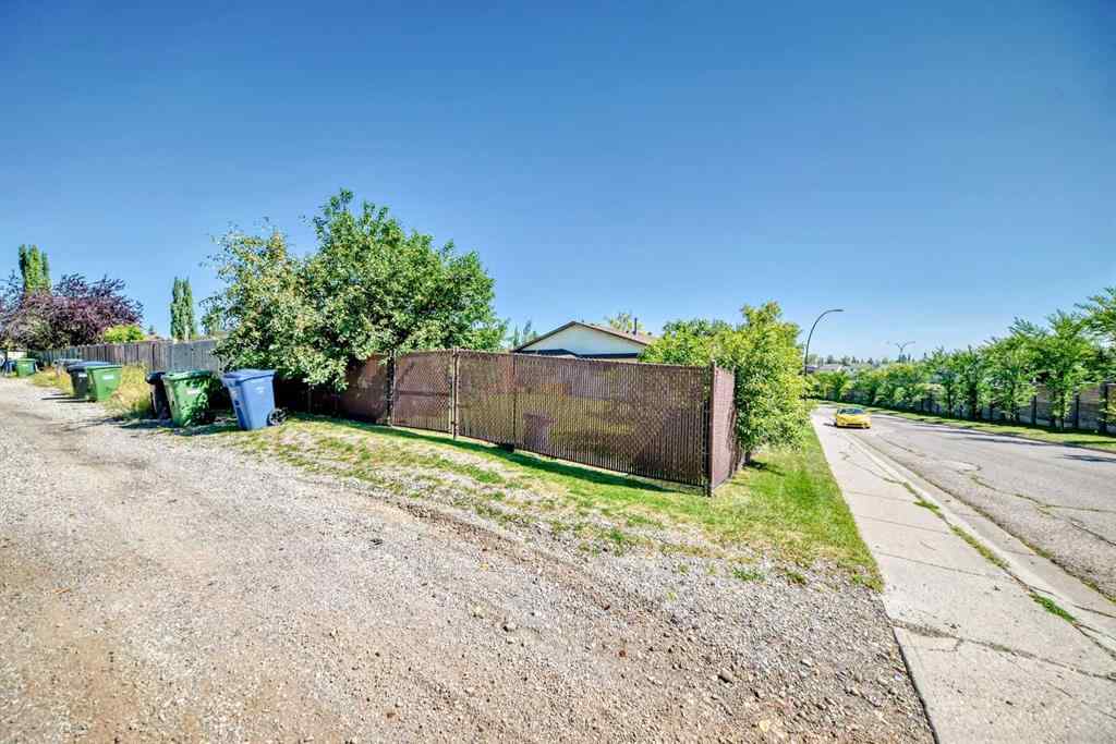 MLS® A2249979 - 131 Ranchlands Court NW in Ranchlands Calgary, Residential