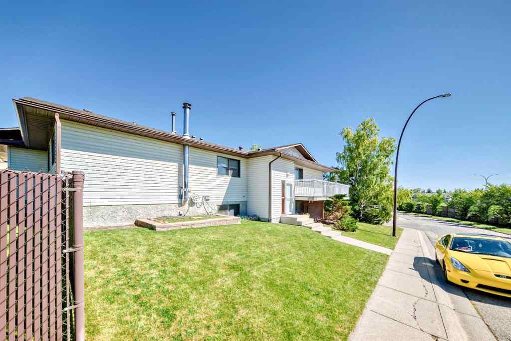 MLS® A2249979 - 131 Ranchlands Court NW in Ranchlands Calgary, Residential
