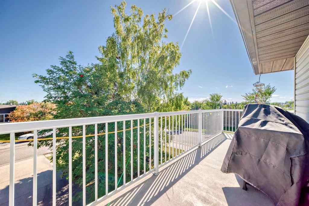 MLS® A2249979 - 131 Ranchlands Court NW in Ranchlands Calgary, Residential