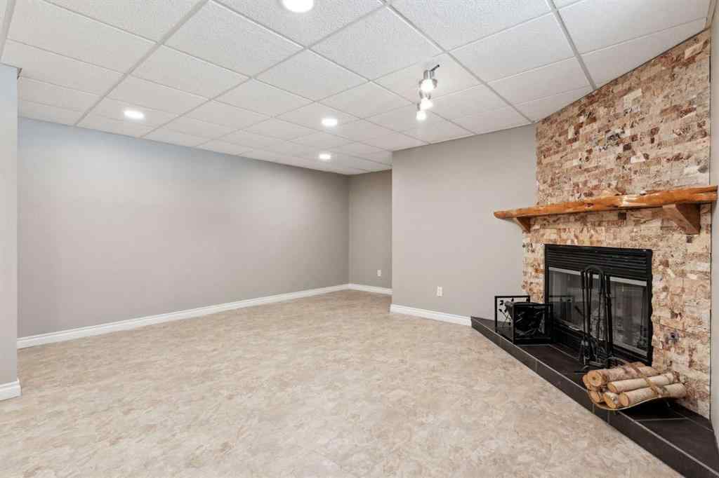 MLS® A2249984 - 191 West Springs Close SW in West Springs Calgary, Residential