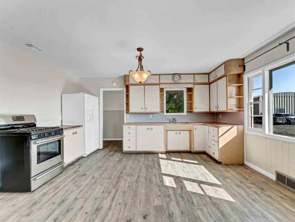 MLS® A2249985 - Unit #1 13402 Range Road 75   in NONE Rural Cypress County, Residential