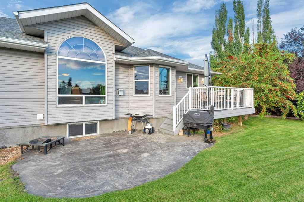 MLS® A2249987 - 24 Iron Wolf Ridge  in Iron Wolf Lacombe, Residential