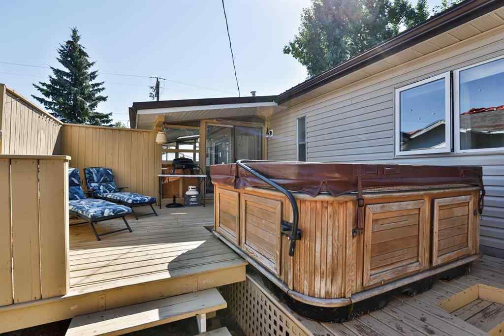 MLS® A2249990 - 301 3rd Avenue  in NONE Warner, Residential