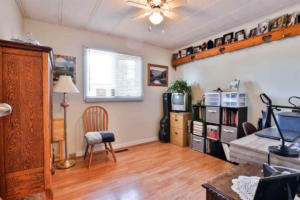 MLS® A2249990 - 301 3rd Avenue  in NONE Warner, Residential