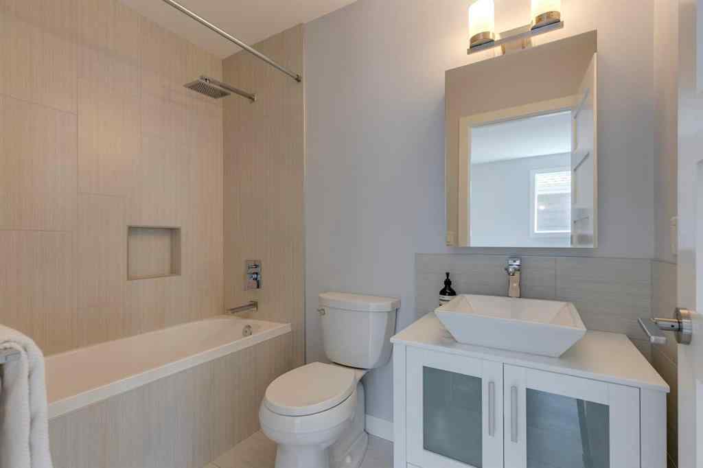 MLS® A2249993 - 2417 22 Street NW in Banff Trail Calgary, Residential