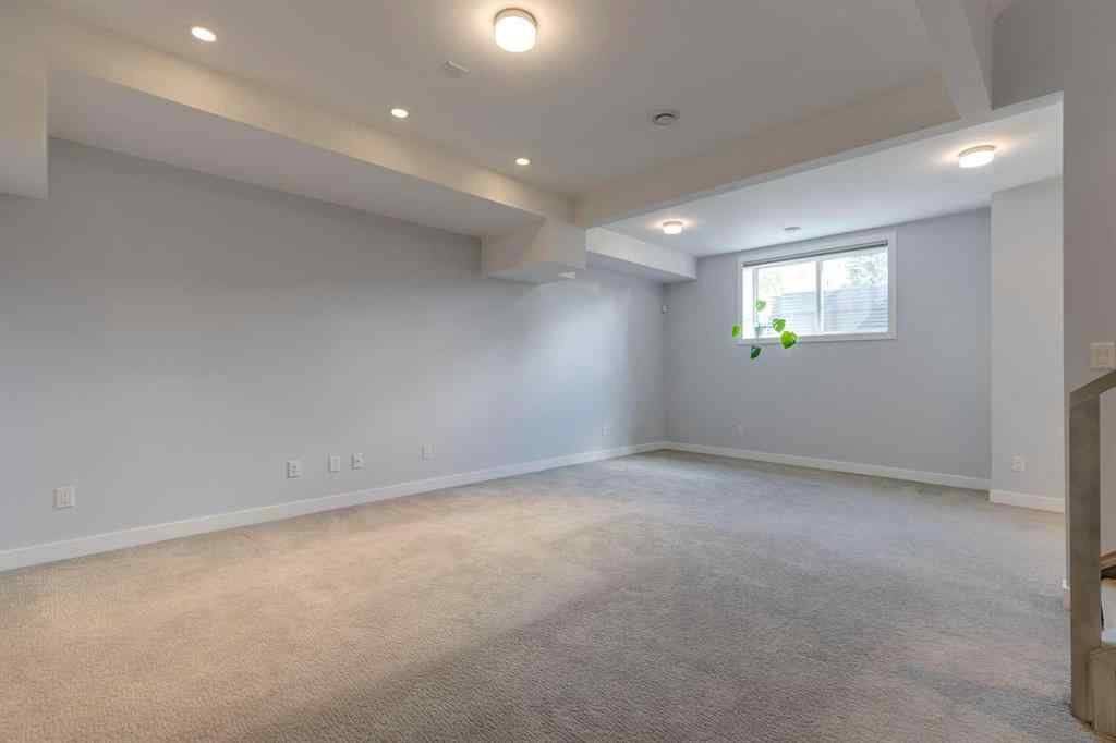 MLS® A2249993 - 2417 22 Street NW in Banff Trail Calgary, Residential