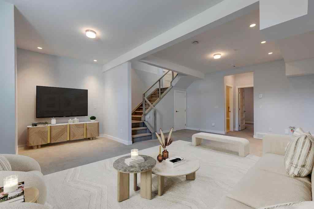 MLS® A2249993 - 2417 22 Street NW in Banff Trail Calgary, Residential