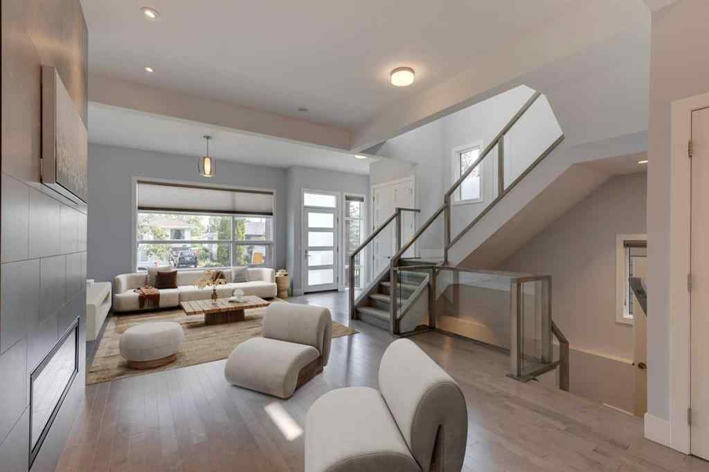 MLS® A2249993 - 2417 22 Street NW in Banff Trail Calgary, Residential