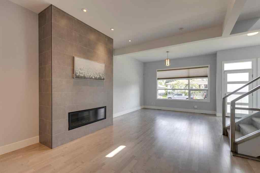 MLS® A2249993 - 2417 22 Street NW in Banff Trail Calgary, Residential