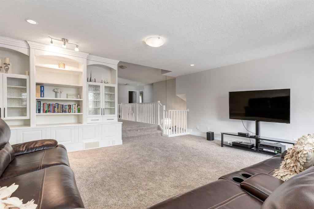MLS® A2249995 - 213 Evergreen Plaza SW in Evergreen Calgary, Residential