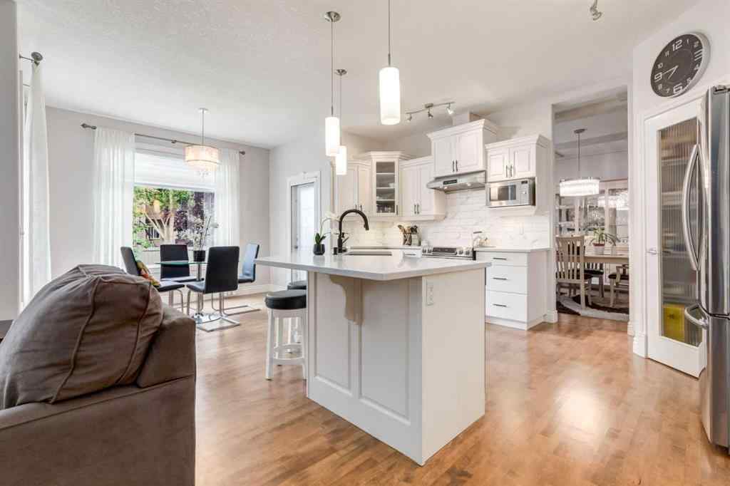 MLS® A2249995 - 213 Evergreen Plaza SW in Evergreen Calgary, Residential