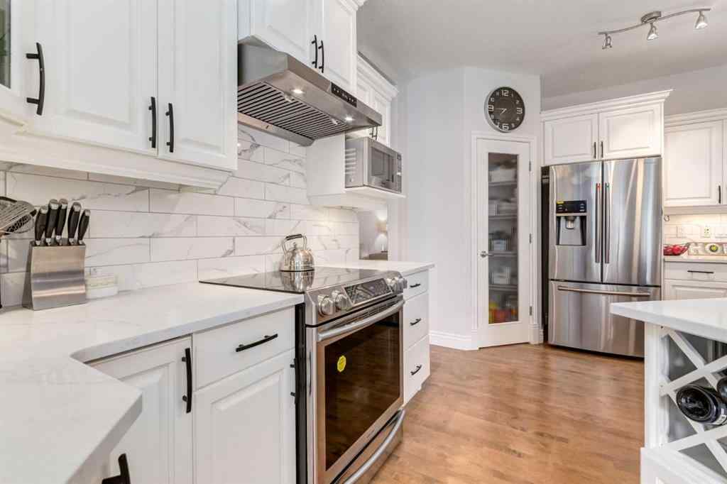 MLS® A2249995 - 213 Evergreen Plaza SW in Evergreen Calgary, Residential