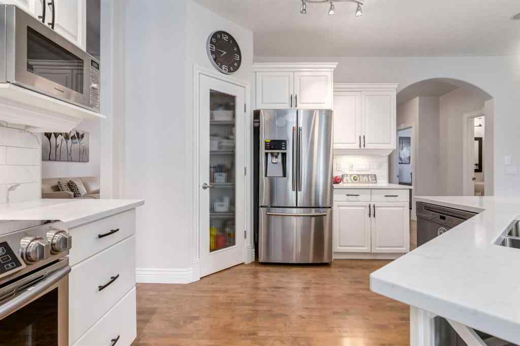 MLS® A2249995 - 213 Evergreen Plaza SW in Evergreen Calgary, Residential