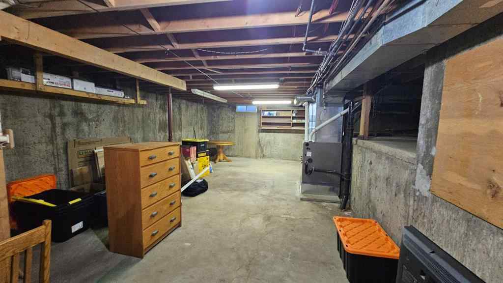 MLS® A2250000 - 808 1 Street NE in NONE Milk River, Residential