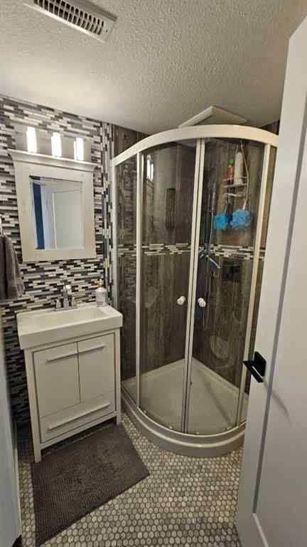 MLS® A2250000 - 808 1 Street NE in NONE Milk River, Residential