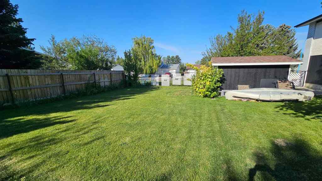 MLS® A2250000 - 808 1 Street NE in NONE Milk River, Residential