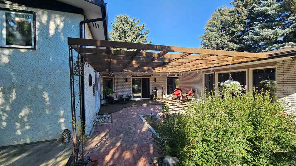 MLS® A2250000 - 808 1 Street NE in NONE Milk River, Residential