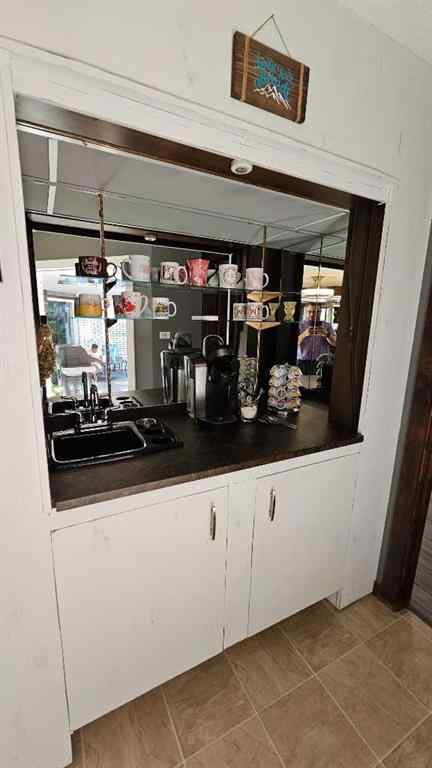 MLS® A2250000 - 808 1 Street NE in NONE Milk River, Residential