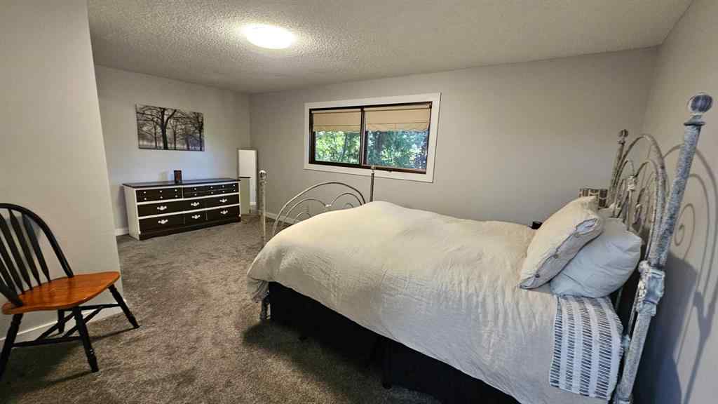 MLS® A2250000 - 808 1 Street NE in NONE Milk River, Residential