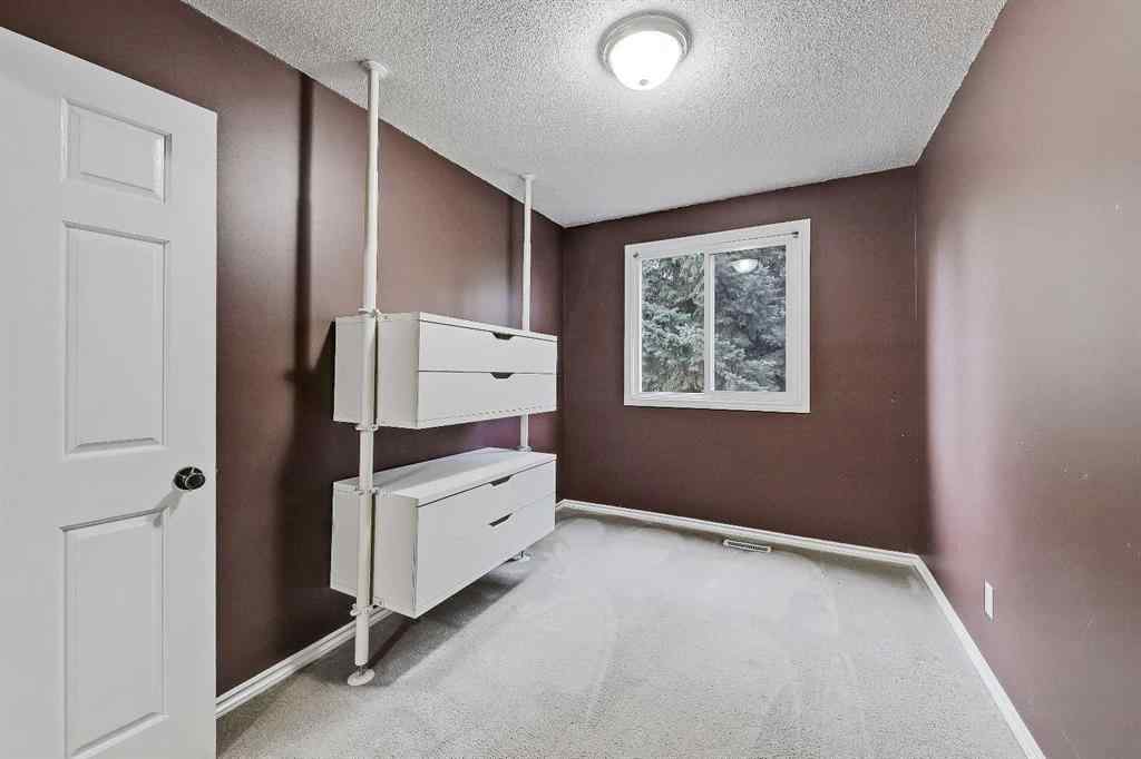 MLS® A2250006 - Unit #26 219 90 Avenue SE in Acadia Calgary, Residential