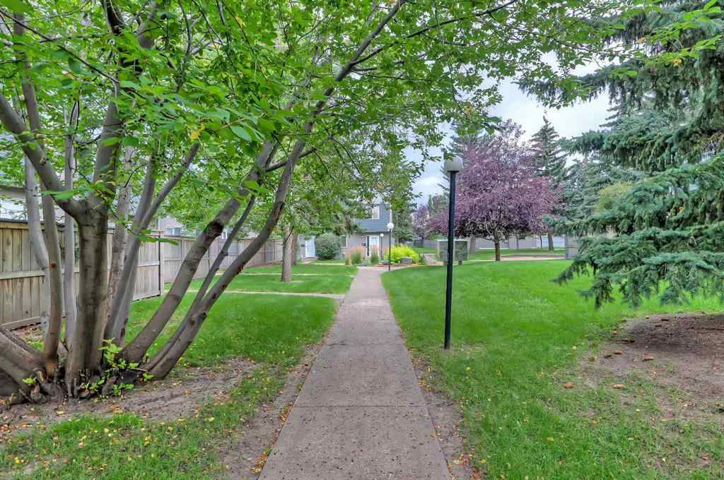 MLS® A2250006 - Unit #26 219 90 Avenue SE in Acadia Calgary, Residential