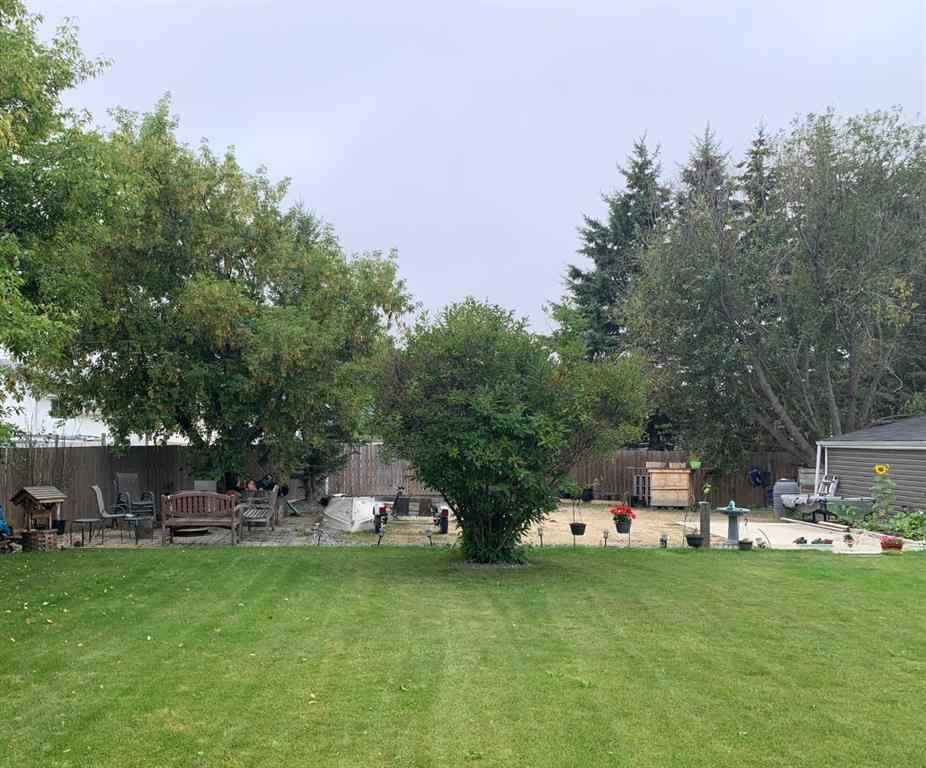 MLS® A2250007 - 14 Allan Crescent  in NONE Whitecourt, Residential