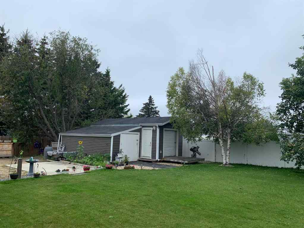 MLS® A2250007 - 14 Allan Crescent  in NONE Whitecourt, Residential