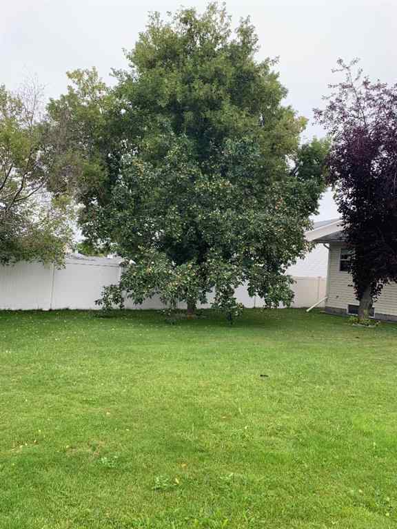 MLS® A2250007 - 14 Allan Crescent  in NONE Whitecourt, Residential