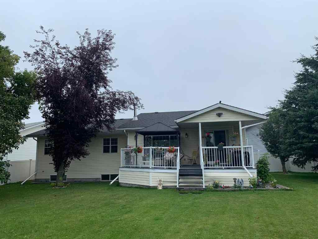 MLS® A2250007 - 14 Allan Crescent  in NONE Whitecourt, Residential