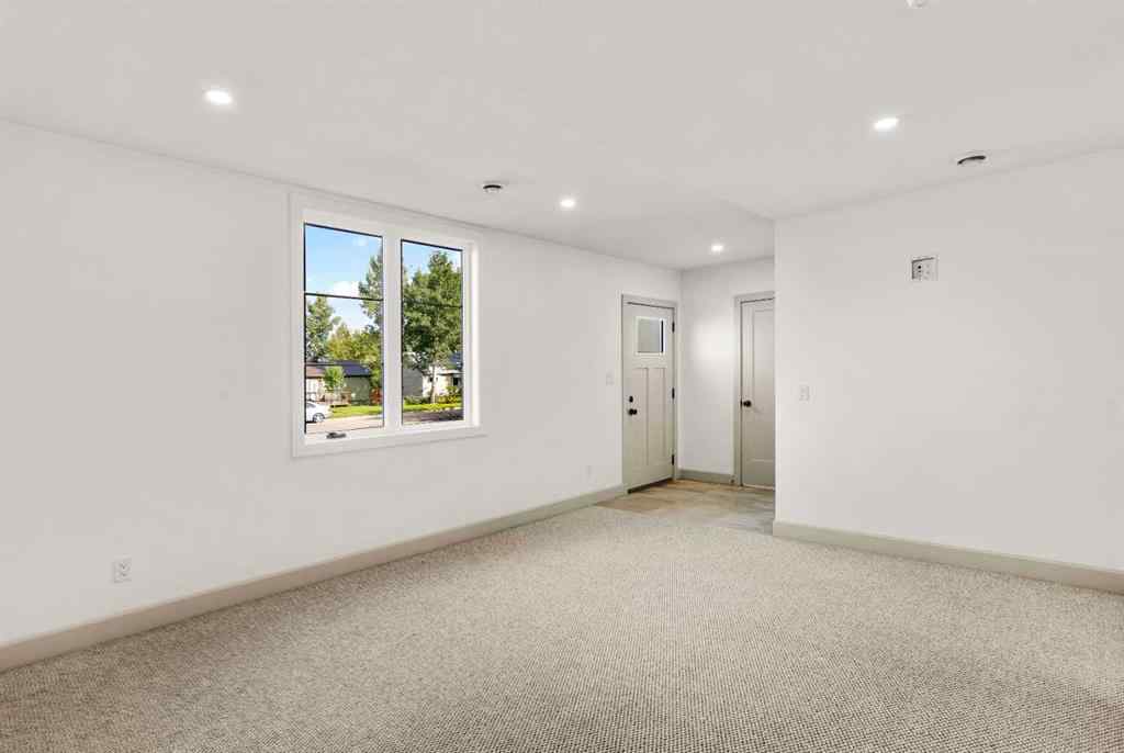 MLS® A2250008 - 5030 48 Street  in NONE Rocky Mountain House, Residential
