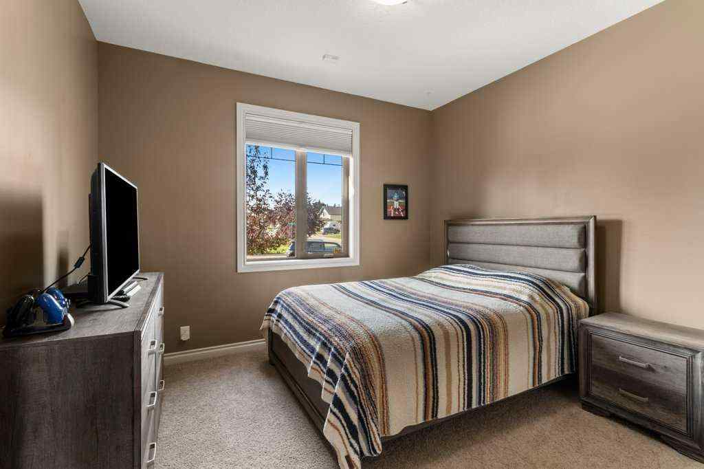 MLS® A2250011 - 48 Fieldstone Way  in Fieldstone Sylvan Lake, Residential