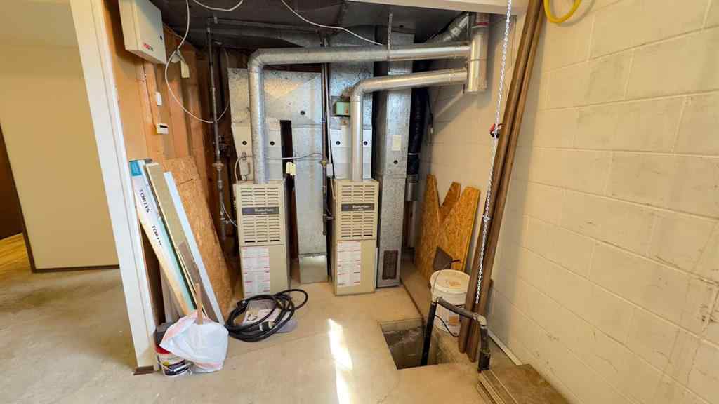 MLS® A2250012 - 5036 51 Avenue  in Irma Irma, Residential