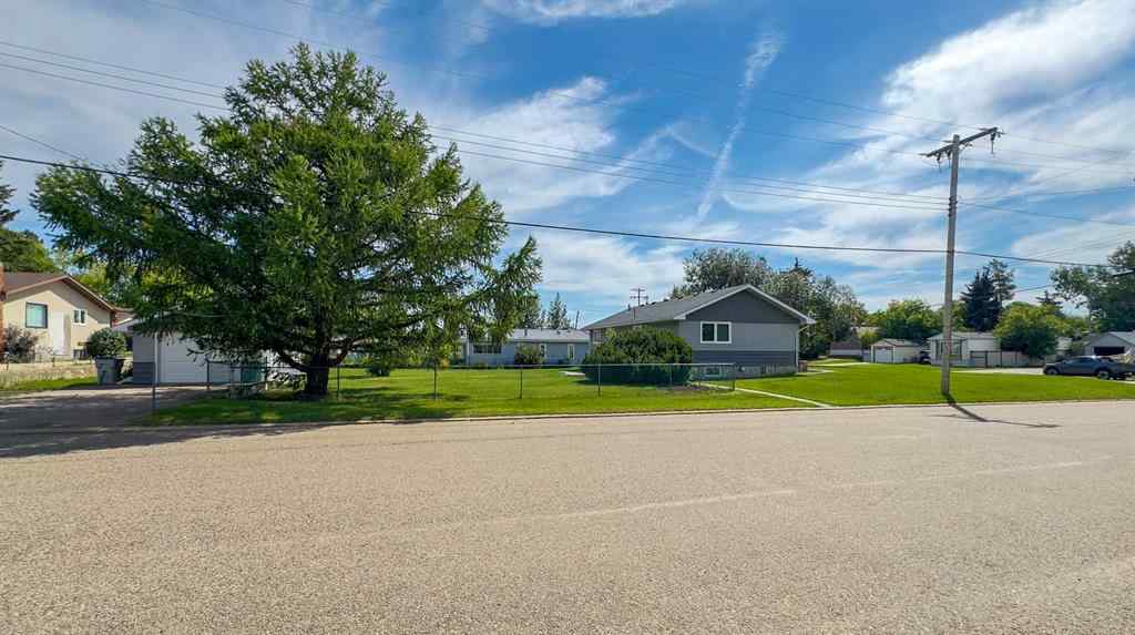 MLS® A2250012 - 5036 51 Avenue  in Irma Irma, Residential