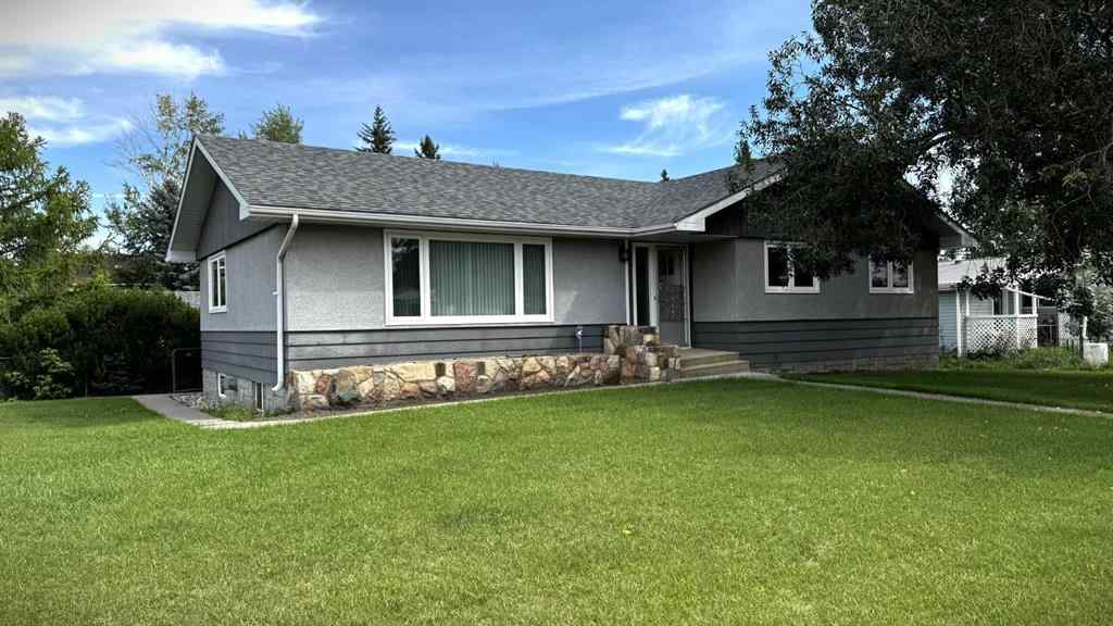 MLS® A2250012 - 5036 51 Avenue  in Irma Irma, Residential